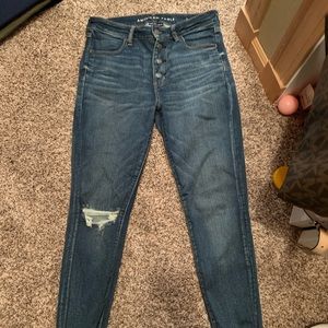 Women’s American Eagle jeans